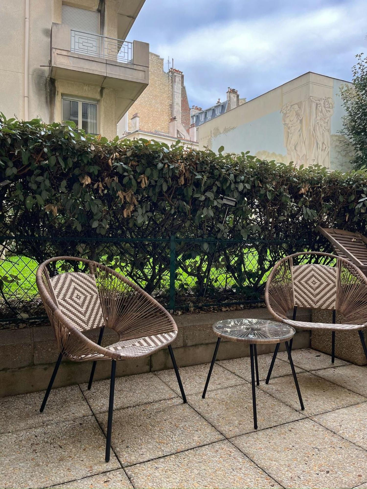 Paris Tour Eiffel Apartment Exterior photo